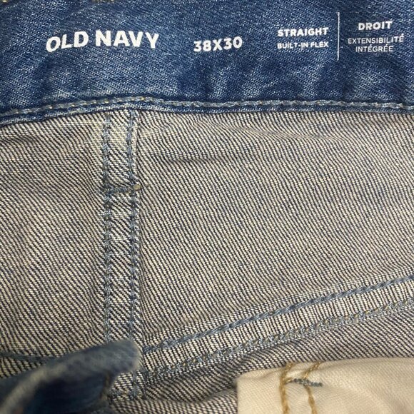 Old Navy Straight Built-In Flex Jeans (38x30) - Classic Mid-Wash Comfort Fit - Picture 11 of 12